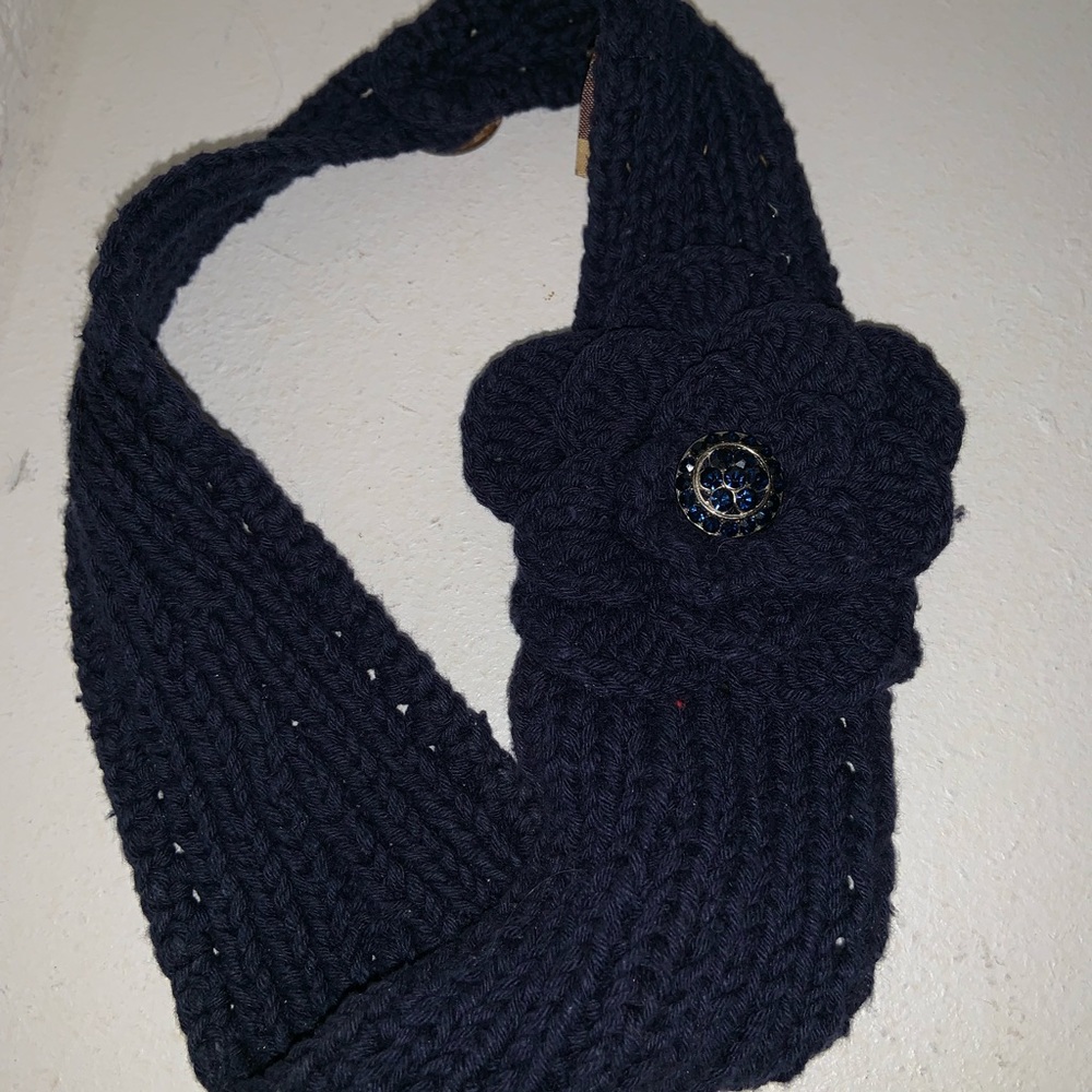 C.C. Ear warmer